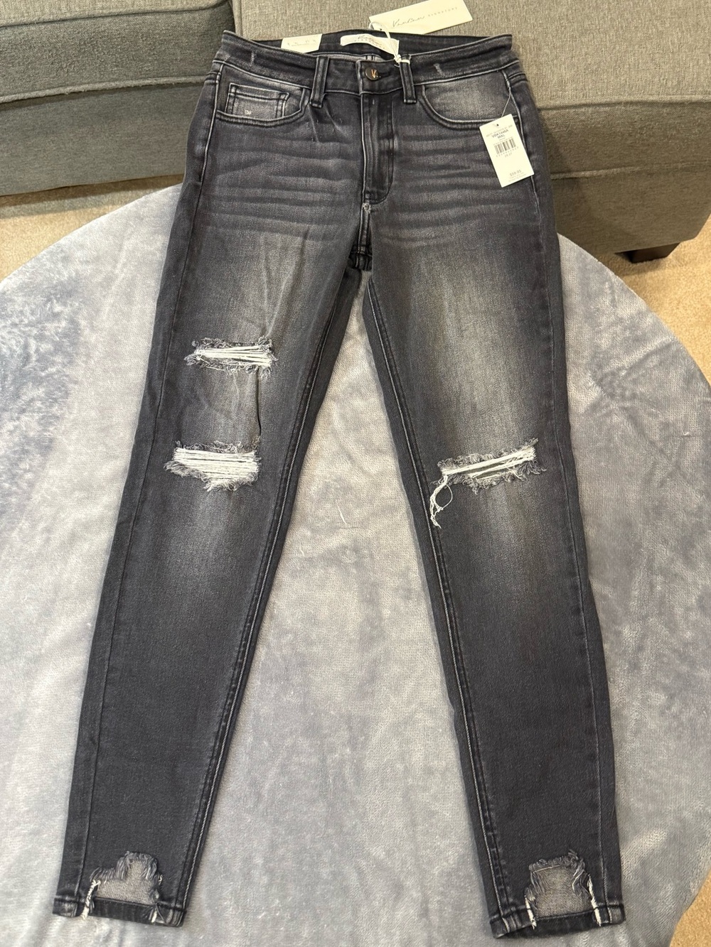 Kancan Dark Gray Distressed Skinny Jeans - Women's - NWT - Never worn!